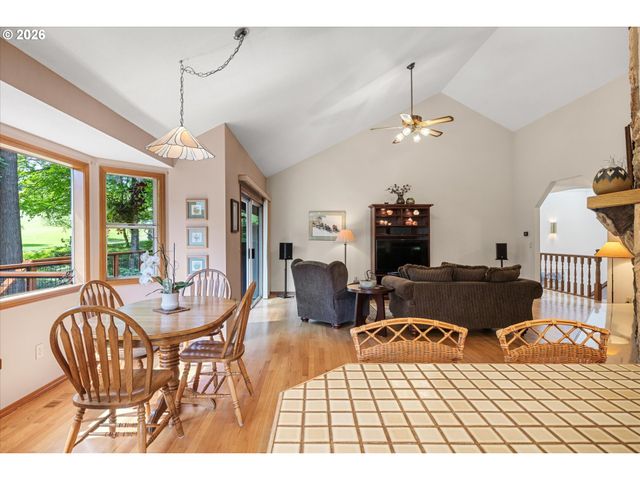 14230 DOLPH Ct, Lake Oswego, OR 97034