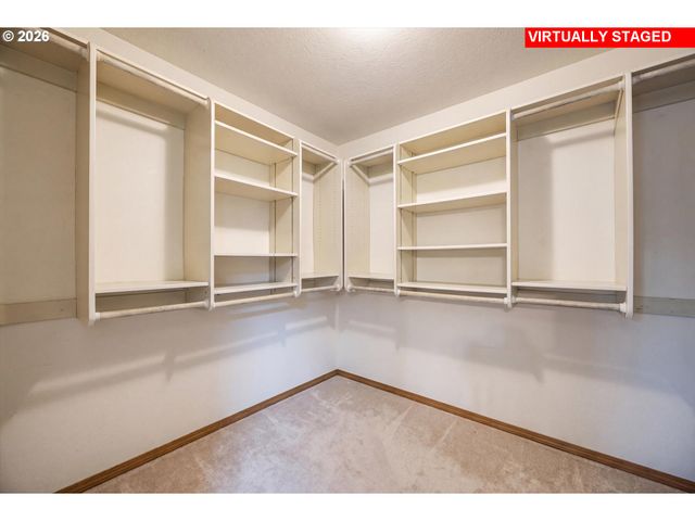 14230 DOLPH Ct, Lake Oswego, OR 97034