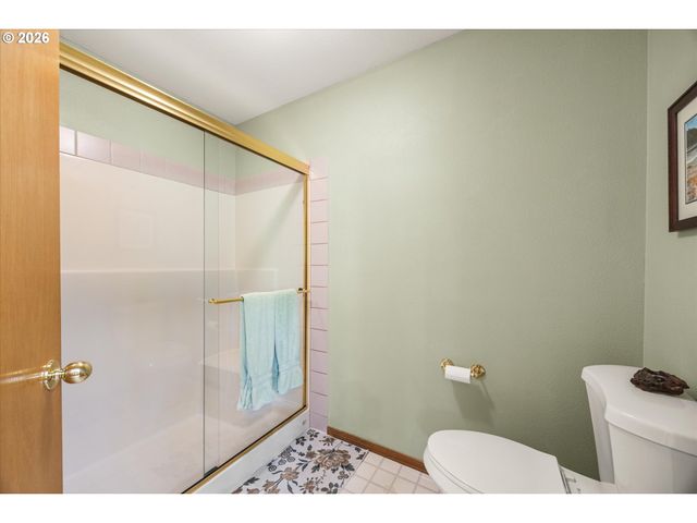 14230 DOLPH Ct, Lake Oswego, OR 97034