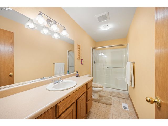 14230 DOLPH Ct, Lake Oswego, OR 97034