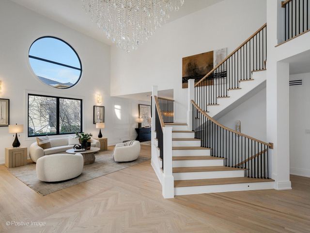 9427 Falling Waters Drive, Burr Ridge, IL 60527