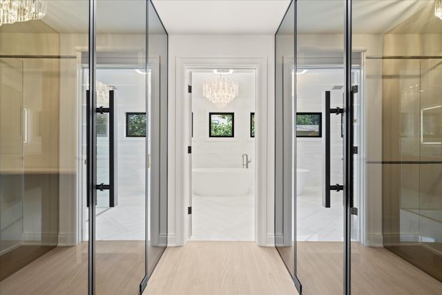 9427 Falling Waters Drive, Burr Ridge, IL 60527