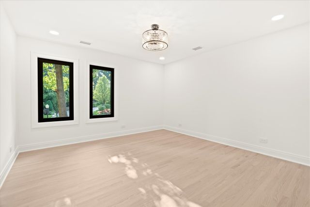 9427 Falling Waters Drive, Burr Ridge, IL 60527