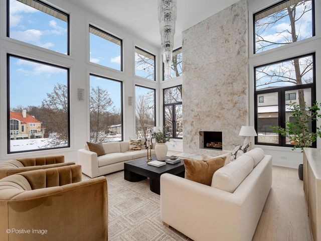 9427 Falling Waters Drive, Burr Ridge, IL 60527