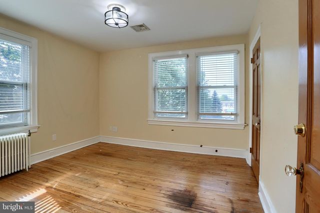 1930 MARKET ST, Camp Hill, PA 17011