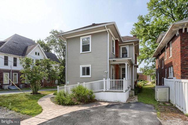 1930 MARKET ST, Camp Hill, PA 17011