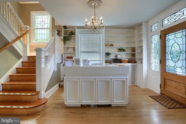 1930 MARKET ST, Camp Hill, PA 17011