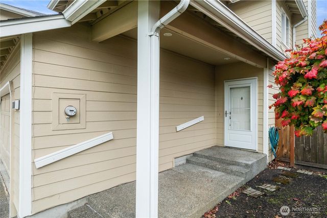 11107 36th Avenue Ct E, Tacoma, WA 98446