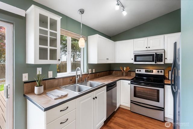 11107 36th Avenue Ct E, Tacoma, WA 98446