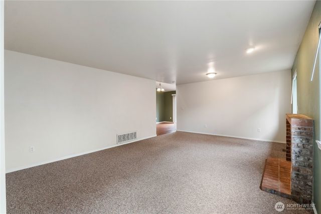 11107 36th Avenue Ct E, Tacoma, WA 98446