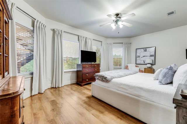 1307 Osprey Ridge LOOP, Lago Vista, TX 78645