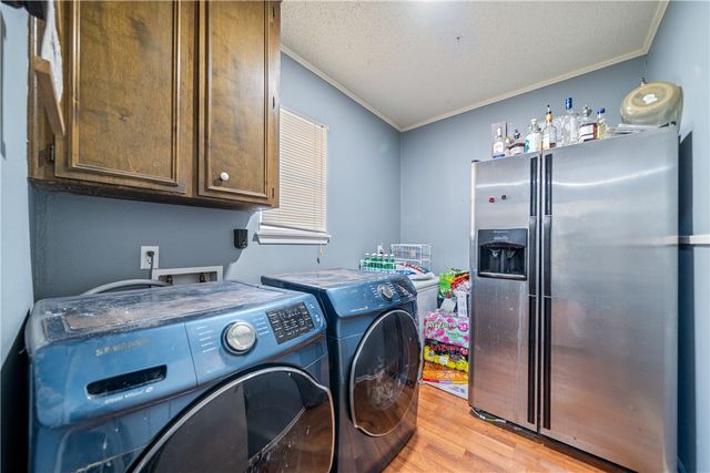 2217 Post Oak Dr, Portland, TX 78374