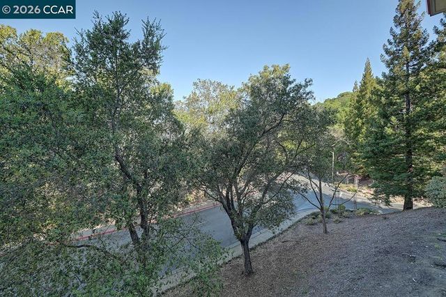 5913 Horsemans Canyon Dr 4A, Walnut Creek, CA 94595