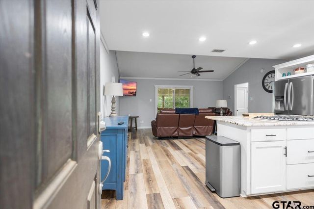 170 CR 3136, Jacksonville, TX 75766