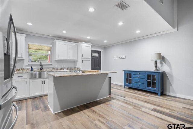 170 CR 3136, Jacksonville, TX 75766