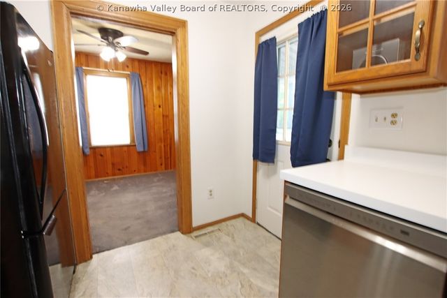 437 21st Street, Dunbar, WV 25064