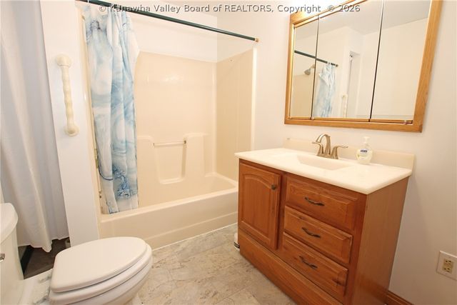 437 21st Street, Dunbar, WV 25064