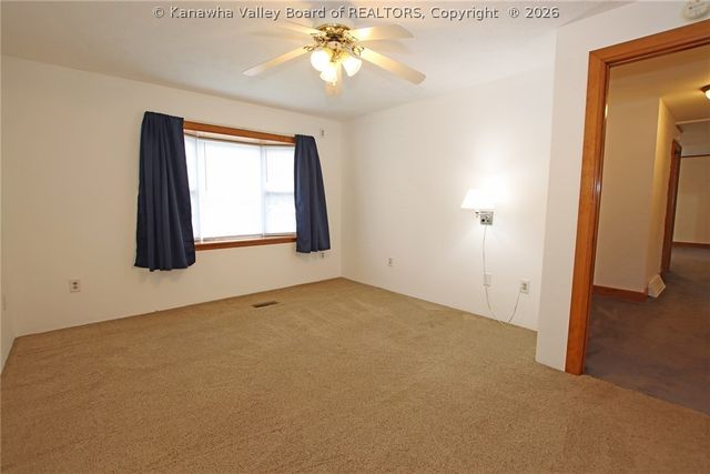 437 21st Street, Dunbar, WV 25064