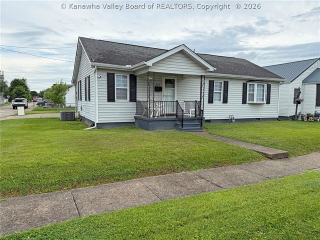 437 21st Street, Dunbar, WV 25064