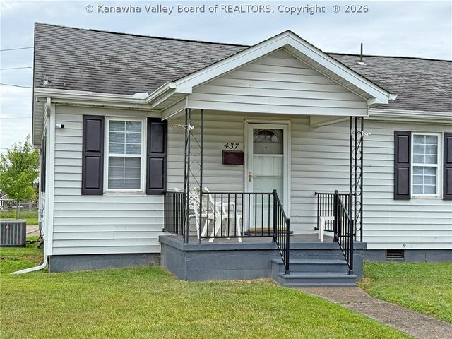 437 21st Street, Dunbar, WV 25064