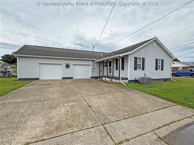 437 21st Street, Dunbar, WV 25064