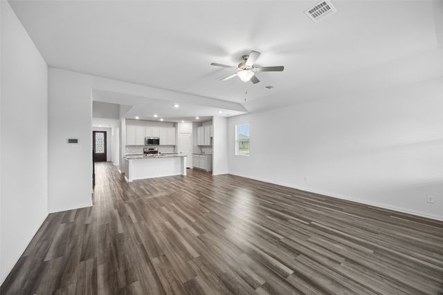 1940 Tomahawk Trail, Aubrey, TX 76227