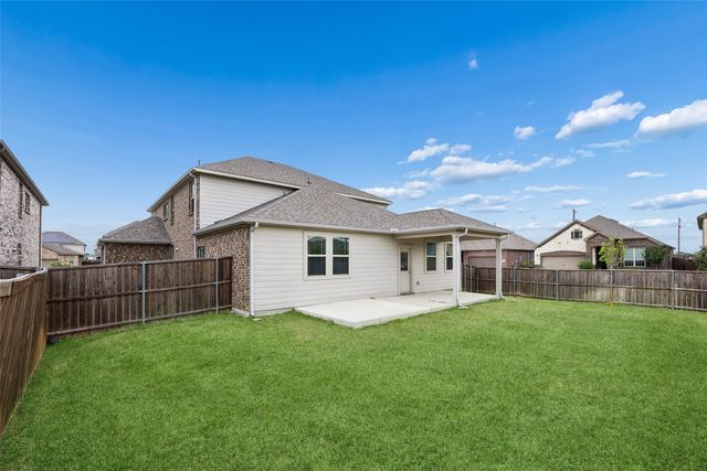 1940 Tomahawk Trail, Aubrey, TX 76227