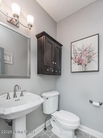 2724 Flat Rock Rd, Louisville, KY 40245