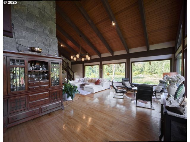 278 CLEARWATER Rd, Kelso, WA 98626