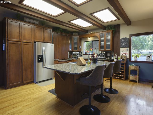 278 CLEARWATER Rd, Kelso, WA 98626