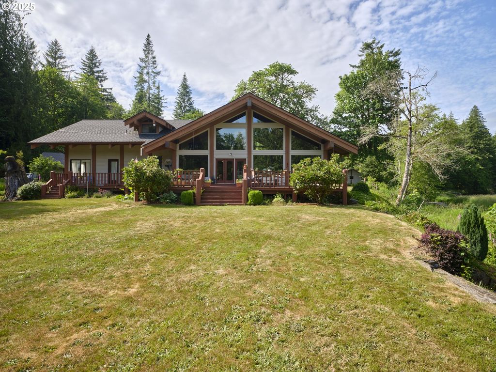 278 CLEARWATER Rd, Kelso, WA 98626