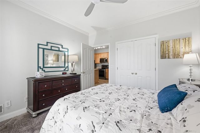 217 Adams Pointe Blvd 11, Adams Twp, PA 16046