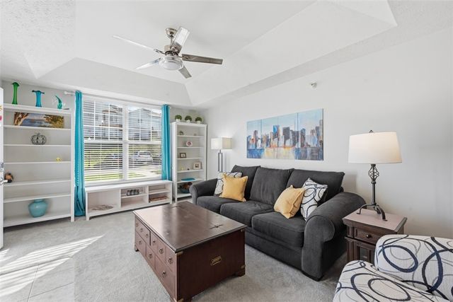 217 Adams Pointe Blvd 11, Adams Twp, PA 16046