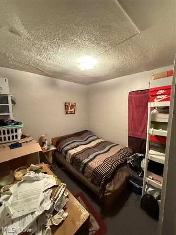 13609 Eaglesmere Avenue, Cleveland, OH 44110