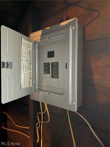 13609 Eaglesmere Avenue, Cleveland, OH 44110