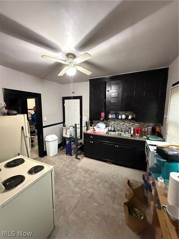 13609 Eaglesmere Avenue, Cleveland, OH 44110