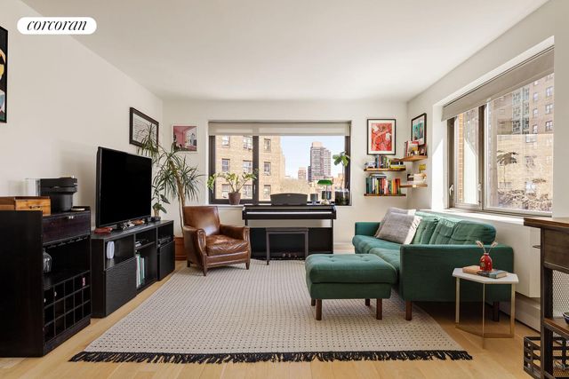 1330 5th Ave Apt 6E, New York City, NY 10026