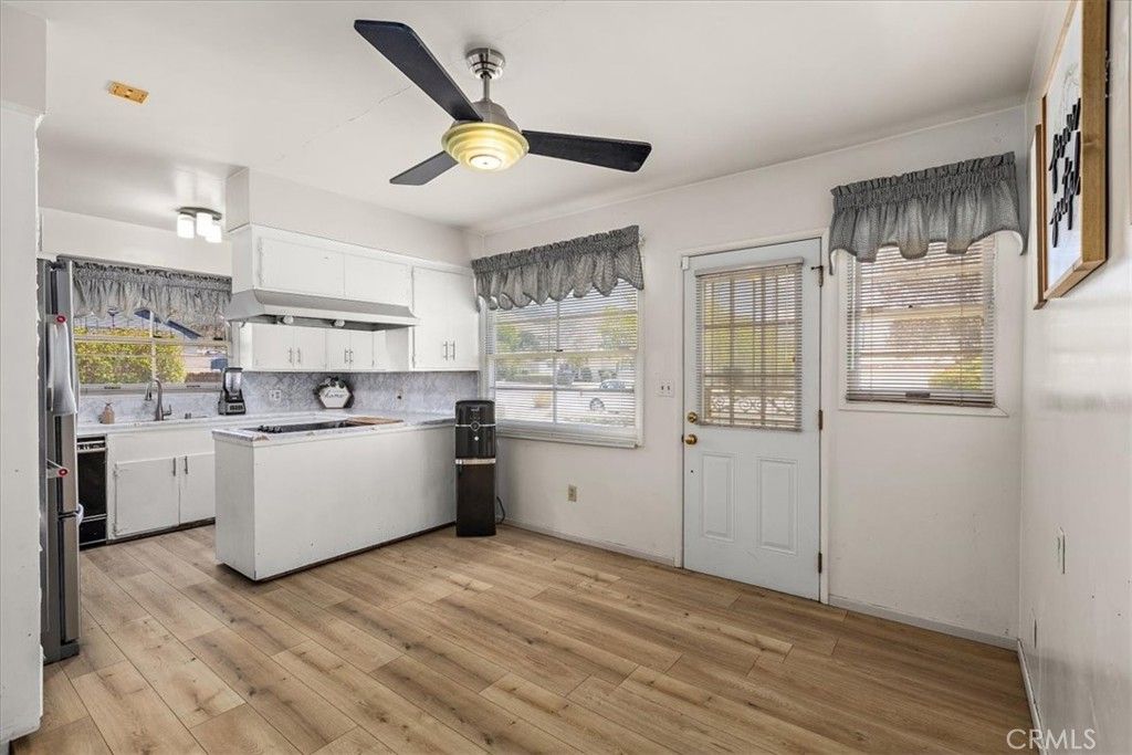 Image 12 of property listing at 698 E Ralston Avenue, San Bernardino, CA 92404