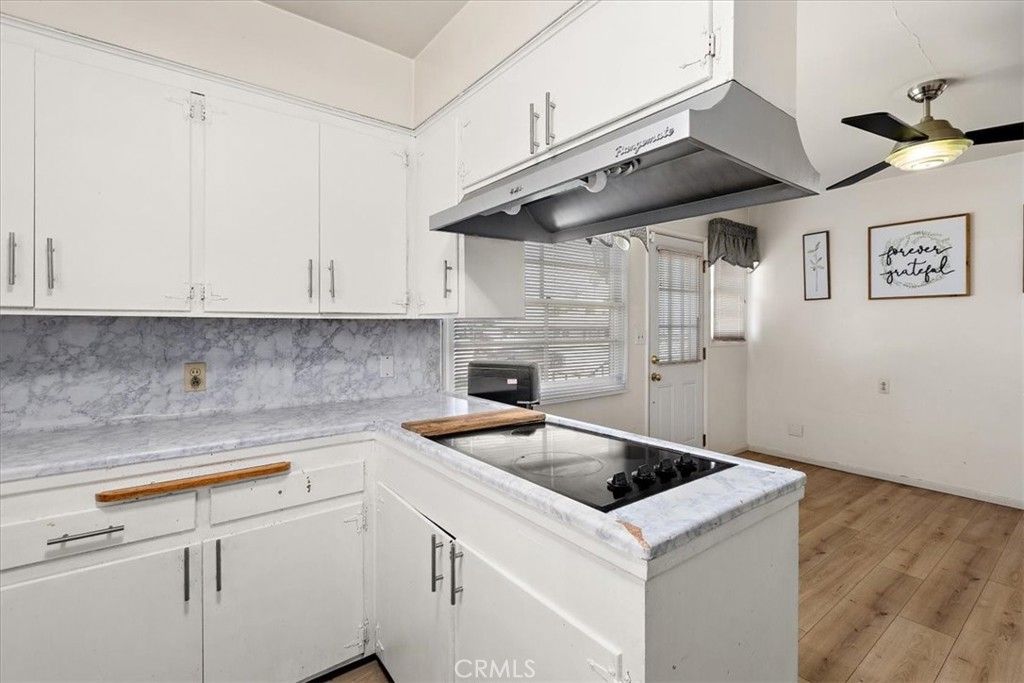 Image 15 of property listing at 698 E Ralston Avenue, San Bernardino, CA 92404