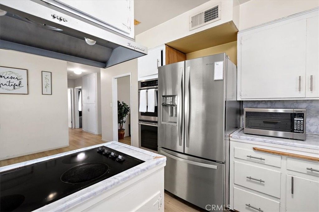 Image 17 of property listing at 698 E Ralston Avenue, San Bernardino, CA 92404