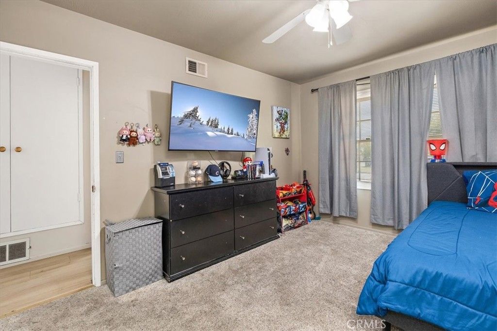 Image 26 of property listing at 698 E Ralston Avenue, San Bernardino, CA 92404