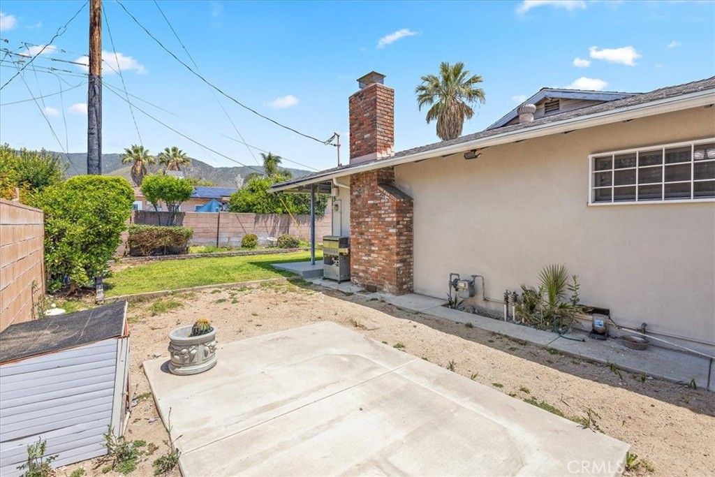 Image 29 of property listing at 698 E Ralston Avenue, San Bernardino, CA 92404