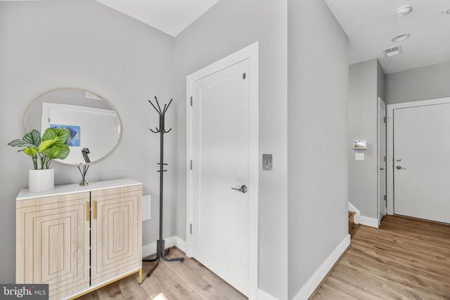 11226 BEAKER ST, Reston, VA 20190