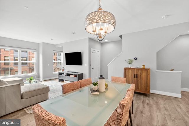 11226 BEAKER ST, Reston, VA 20190