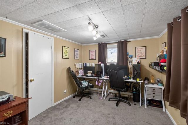 2041 Lockard AVE, Chesapeake, VA 23320