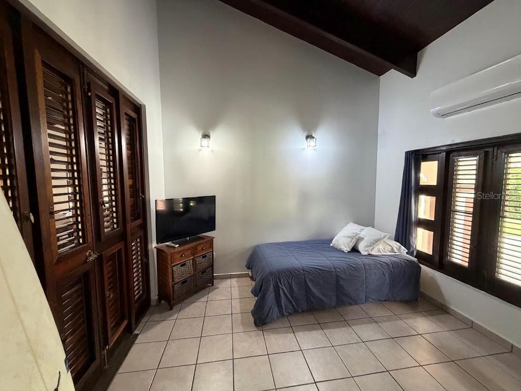 Image 23 of property listing at 5 CAMINO PEDRO RAMOS ST BEVERLY HILLS DEV, Guaynabo, PR 00969
