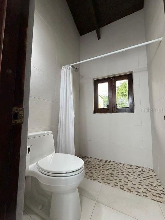 Image 24 of property listing at 5 CAMINO PEDRO RAMOS ST BEVERLY HILLS DEV, Guaynabo, PR 00969