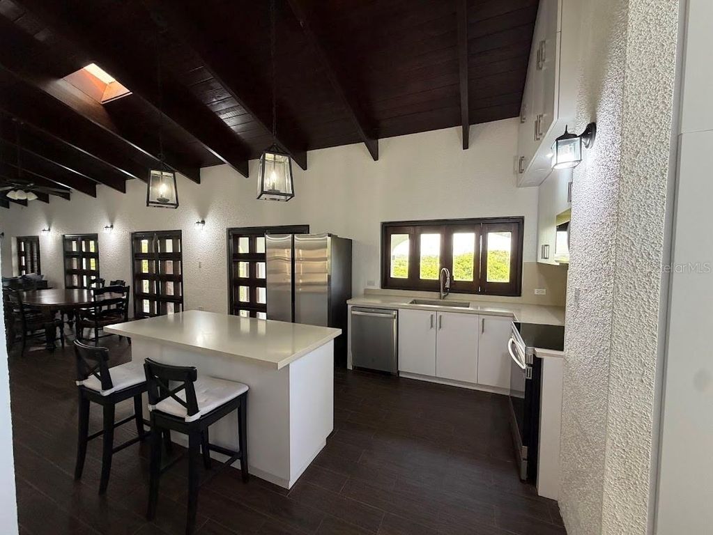 Image 28 of property listing at 5 CAMINO PEDRO RAMOS ST BEVERLY HILLS DEV, Guaynabo, PR 00969
