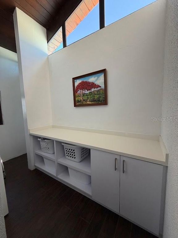 Image 35 of property listing at 5 CAMINO PEDRO RAMOS ST BEVERLY HILLS DEV, Guaynabo, PR 00969