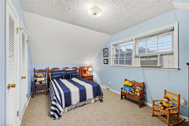 329 Pine Road, Eden, NC 27288